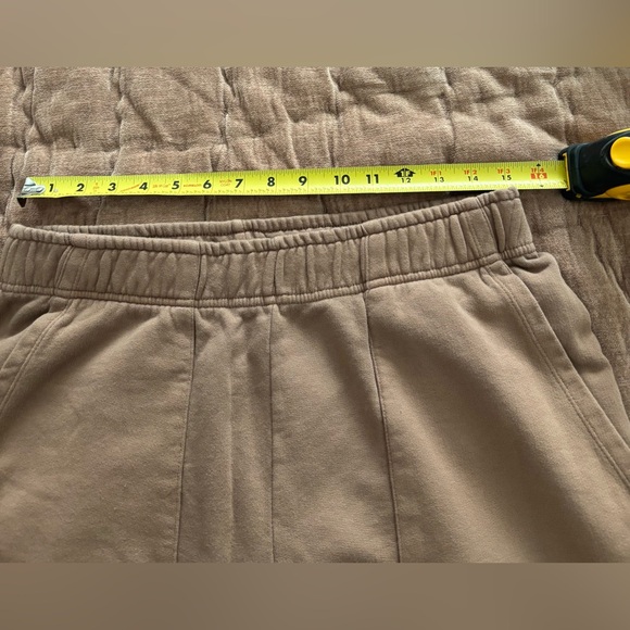 Mate the Label wide leg sweatpants (model photo for fit not color) - Picture 6 of 6